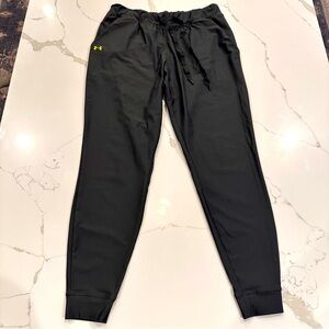 Under Armour UA Women’s Jogger Pants Drawstring Sz M Army Green Pockets Running